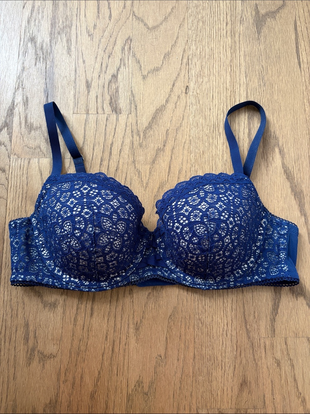 Victoria’s Secret Dream Angels Demi Bra 36C